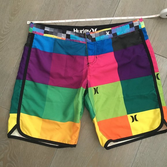 Brand New Hurley Shorts - Picture 1 of 4